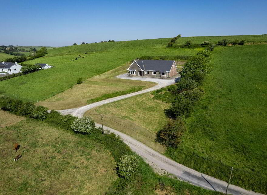 Gortnacrusha, Ballinspittle, P17NX04 photo