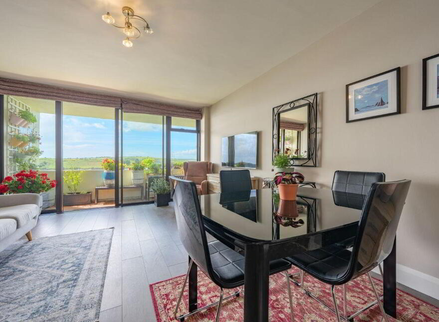 9A Ardbrack Heights, Kinsale, P17HF64