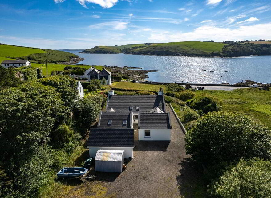 Cliffs Landing, Kinure, Oysterhaven, Kinsale, P17FC55