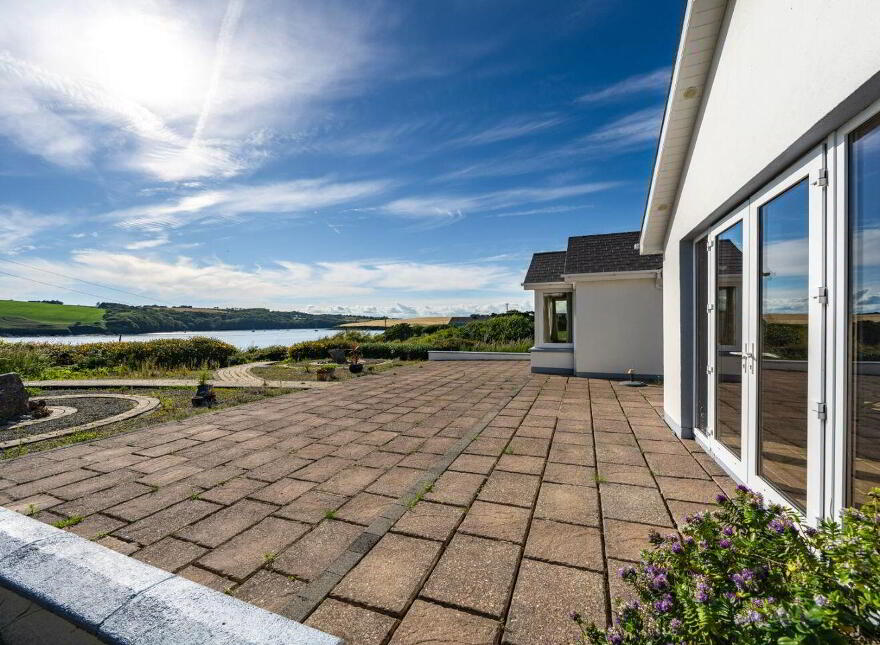 Cliffs Landing, Kinure, Oysterhaven, Kinsale, P17FC55