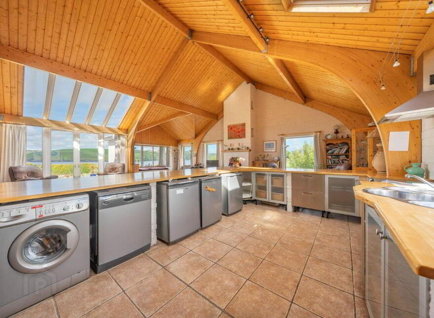 Cliffs Landing, Kinure, Oysterhaven, Kinsale, P17FC55