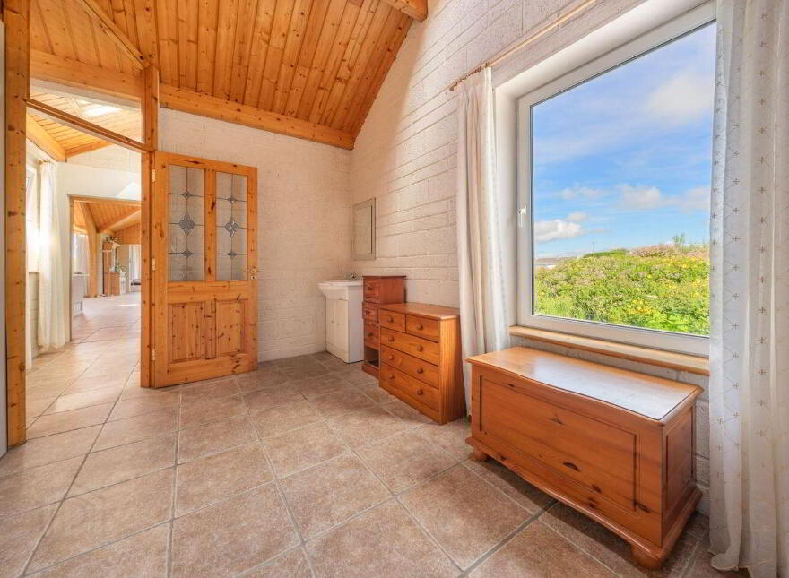 Cliffs Landing, Kinure, Oysterhaven, Kinsale, P17FC55