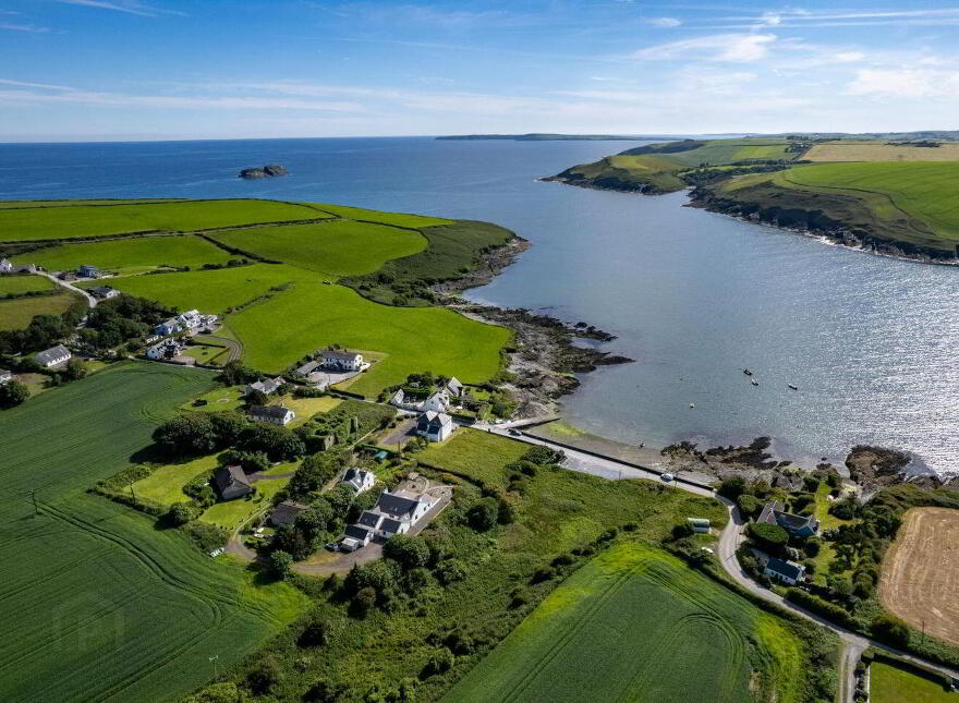 Cliffs Landing, Kinure, Oysterhaven, Kinsale, P17FC55