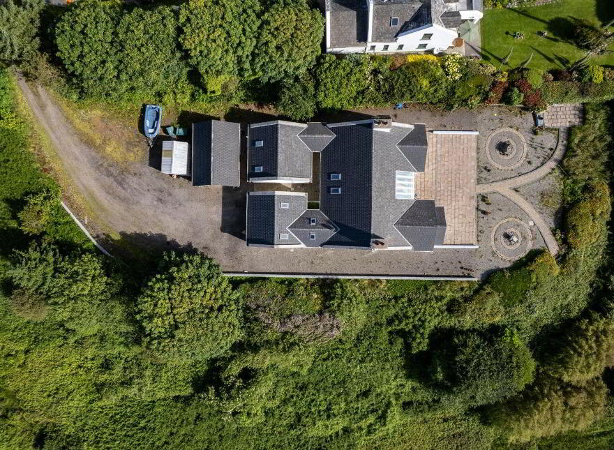 Cliffs Landing, Kinure, Oysterhaven, Kinsale, P17FC55