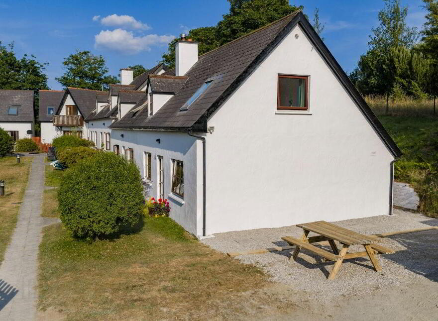 8 Oysterhaven Holiday Cottages, Oysterhaven, Kinsale, P17AW71