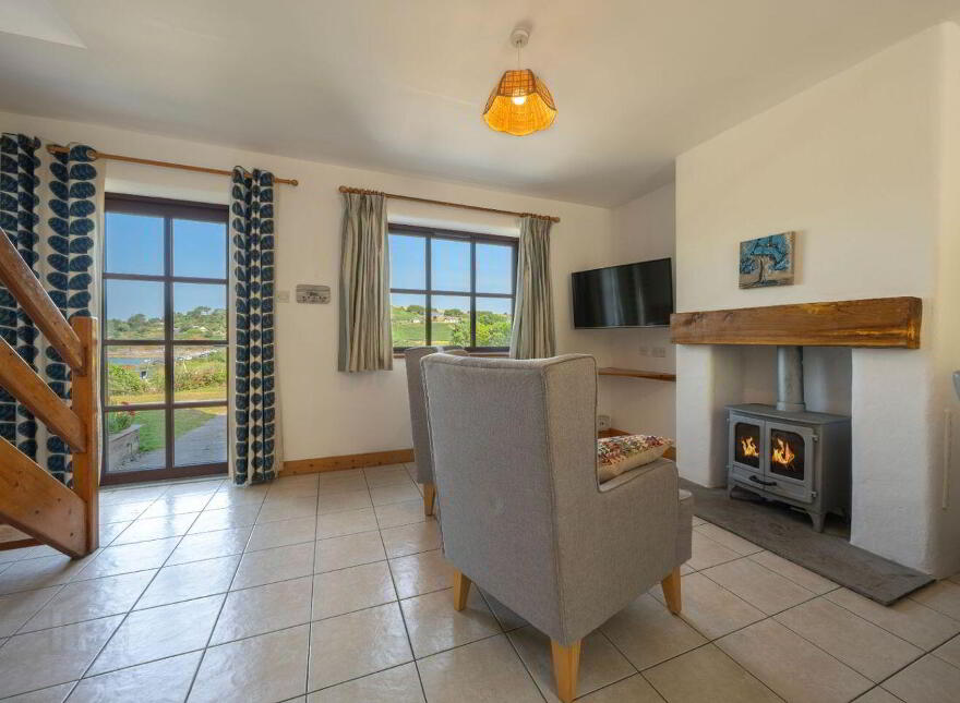 8 Oysterhaven Holiday Cottages, Oysterhaven, Kinsale, P17AW71