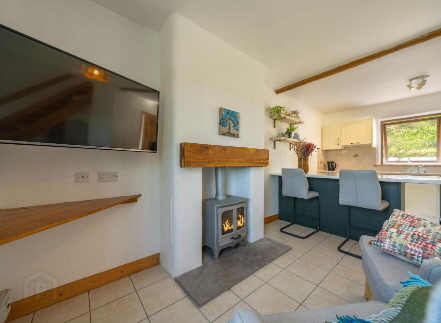 8 Oysterhaven Holiday Cottages, Oysterhaven, Kinsale, P17AW71