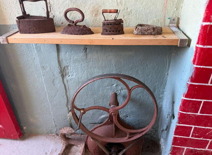 Dunderrow, Kinsale, P17Y529