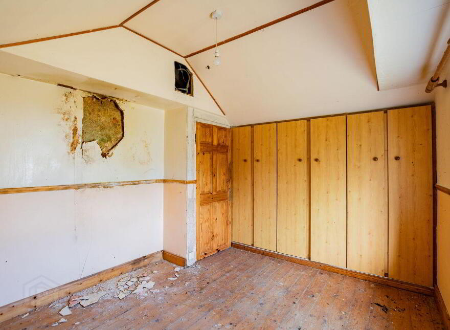 Knockatee, Monilea, Crazy Corner, N91W5Y2