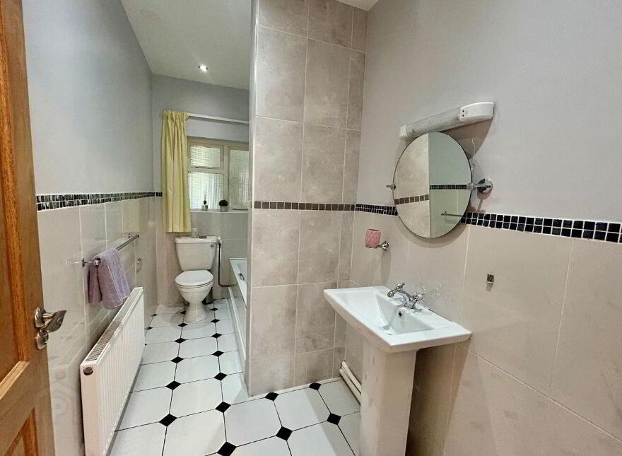 Killinaker, Rooskey, N41RF20