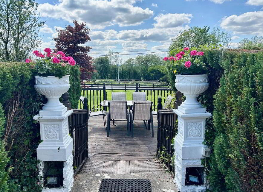 Killinaker, Rooskey, N41RF20