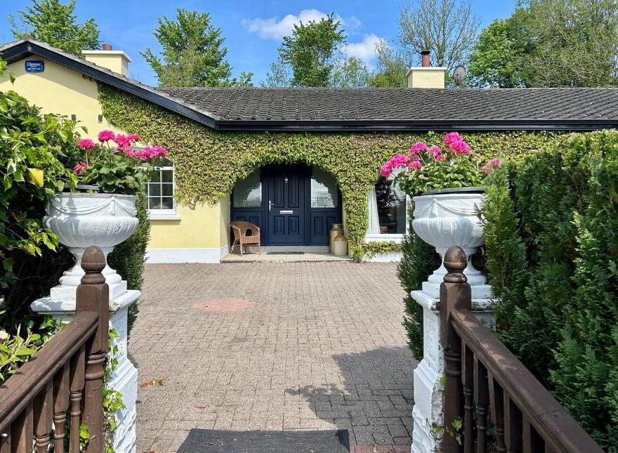 Killinaker, Rooskey, N41RF20