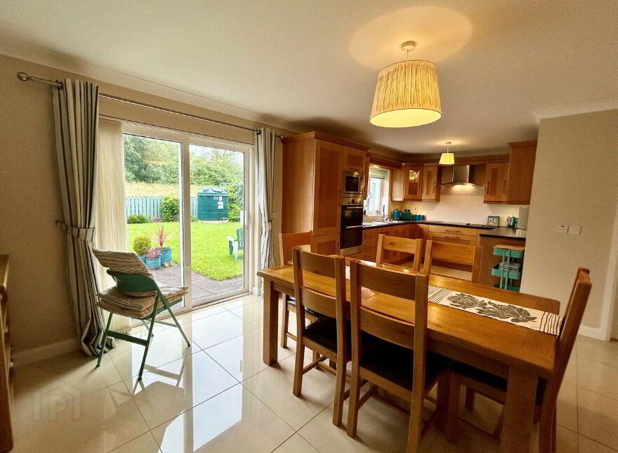 30 Shannon Gael, Cortober, Carrick-On-Shannon, N41K6N6