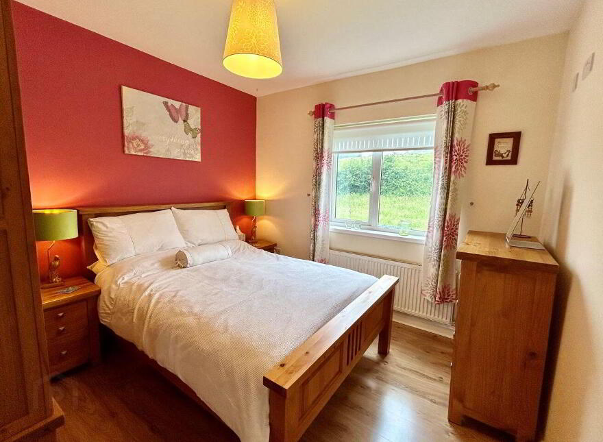 30 Shannon Gael, Cortober, Carrick-On-Shannon, N41K6N6