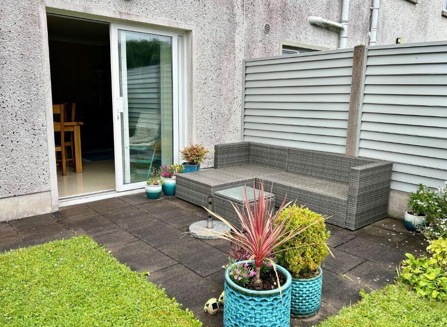 30 Shannon Gael, Cortober, Carrick-On-Shannon, N41K6N6