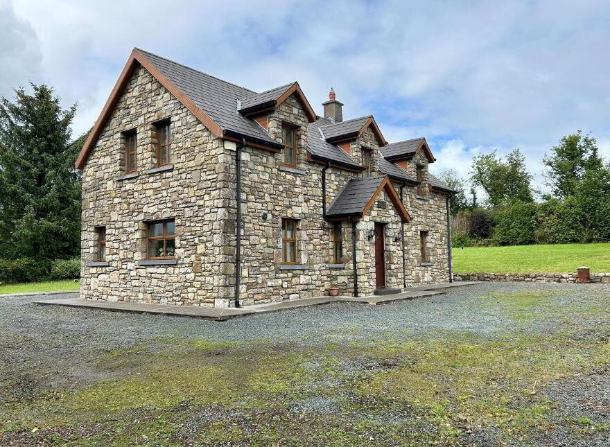 Tawnagh More, Mohill, N41FP79
