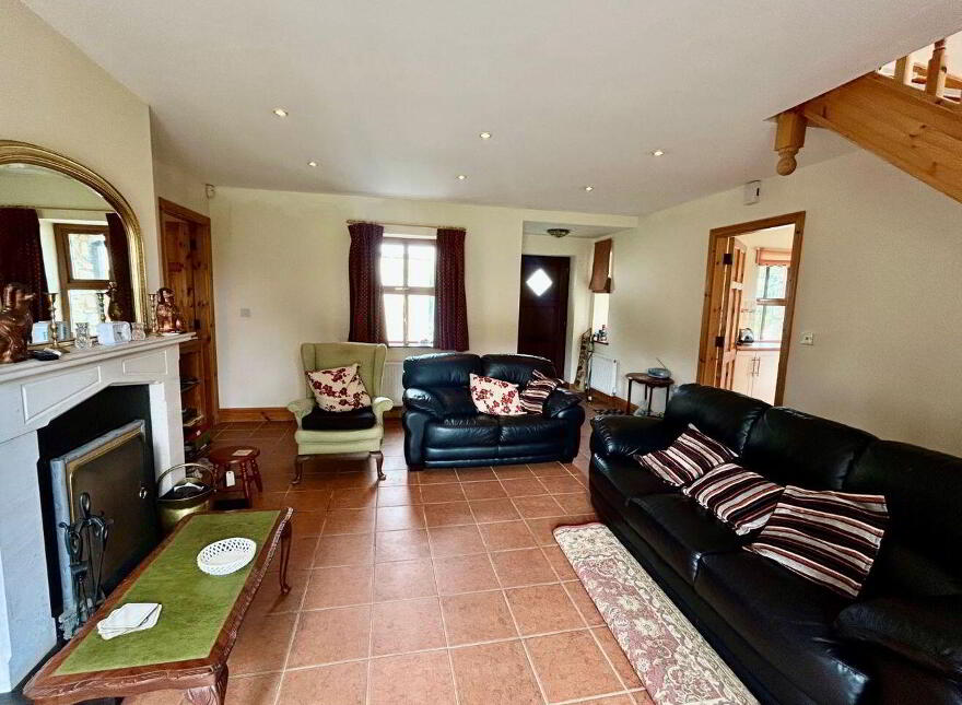 Tawnagh More, Mohill, N41FP79