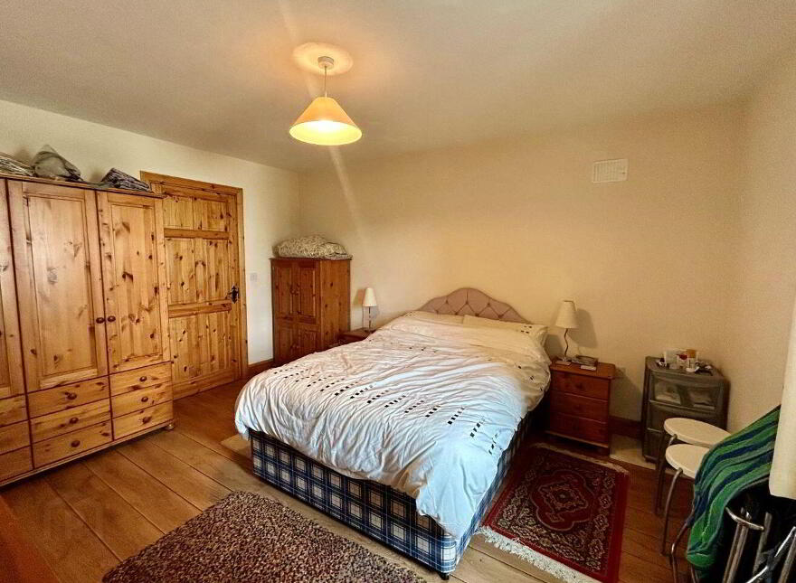 Tawnagh More, Mohill, N41FP79