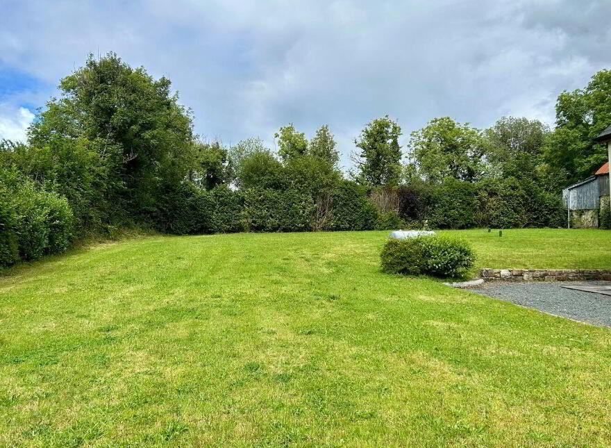 Tawnagh More, Mohill, N41FP79