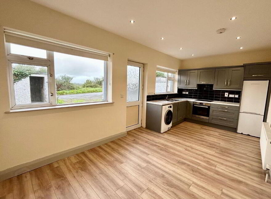 42 Breffni Crescent, Carrick-On-Shannon, N41HY90