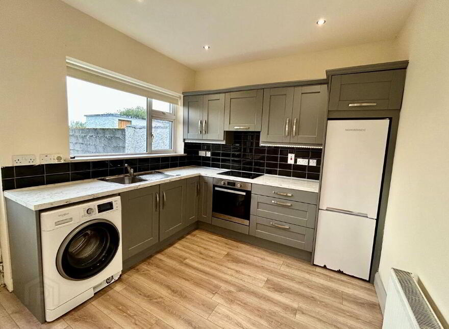 42 Breffni Crescent, Carrick-On-Shannon, N41HY90