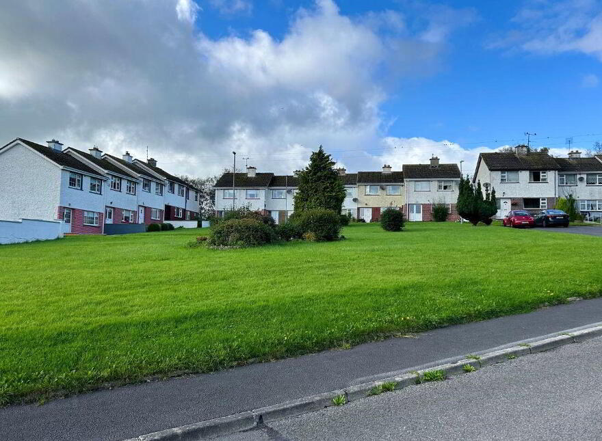 42 Breffni Crescent, Carrick-On-Shannon, N41HY90