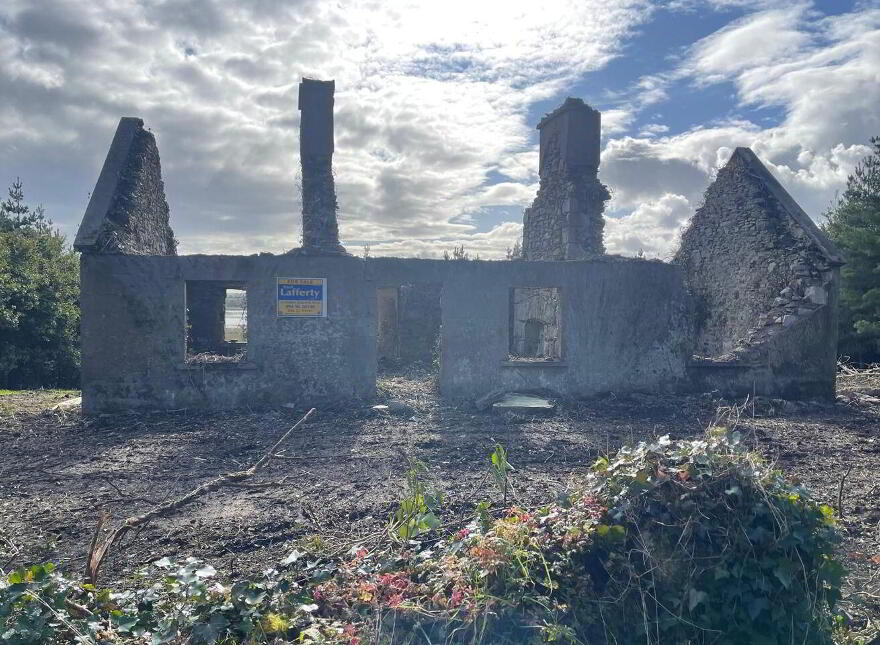 Taghnarra, Castlerea