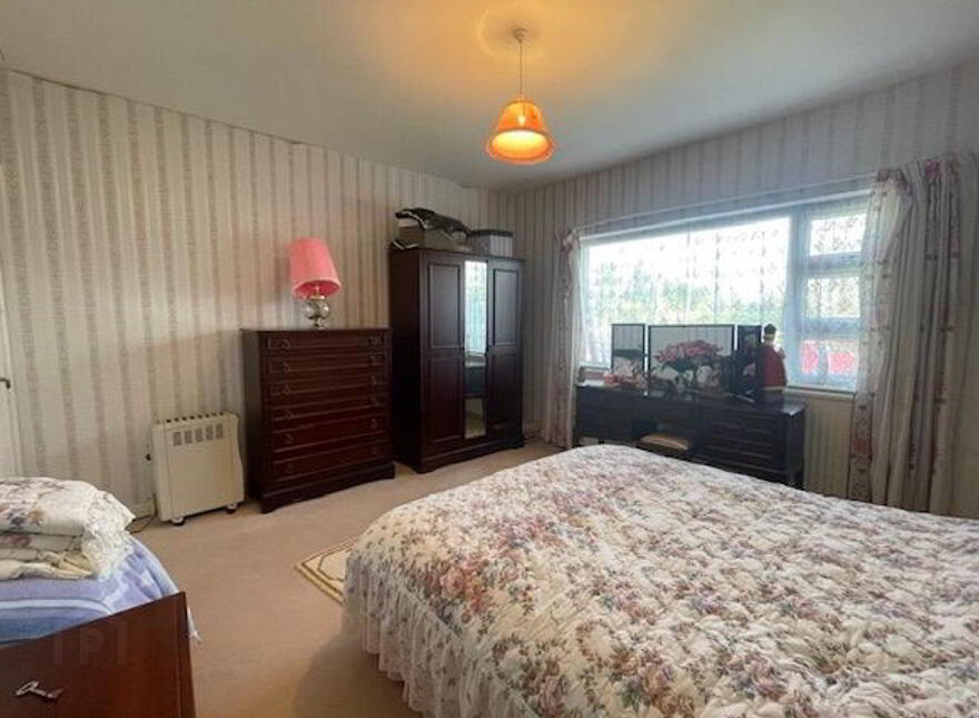 Tarmun Road, Castlerea, F45VK03