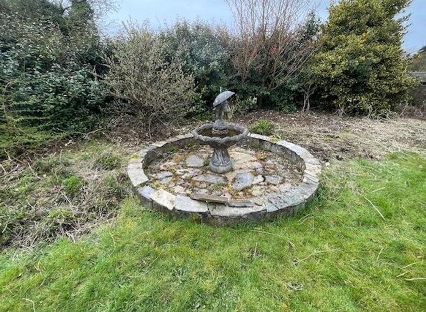 Tarmun Road, Castlerea, F45VK03