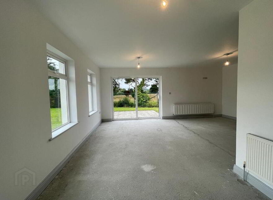 46 Kilkeevan Park, Castlerea, F45K268
