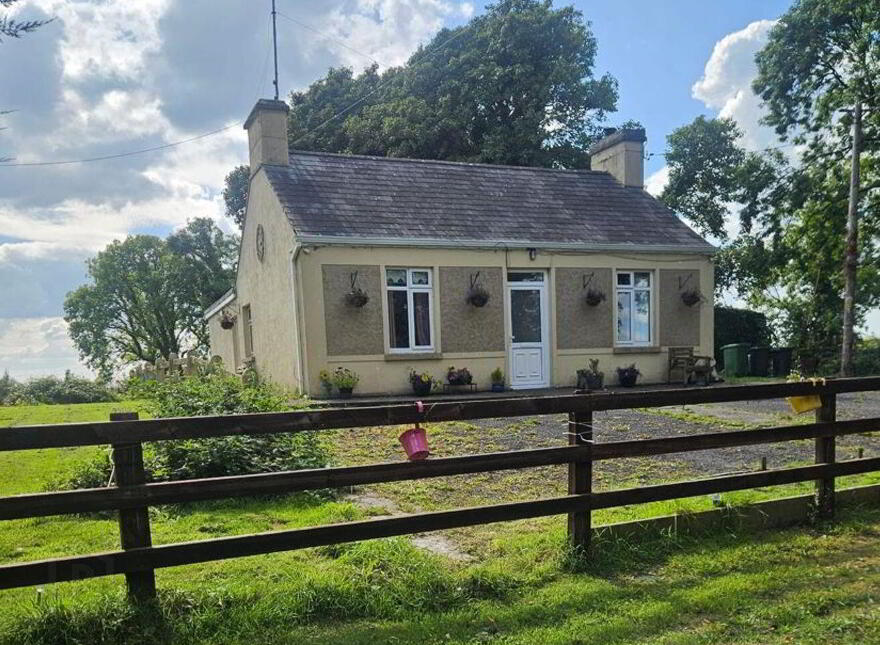 Taghnoose, Loughglynn, Loughglynn, F45W867