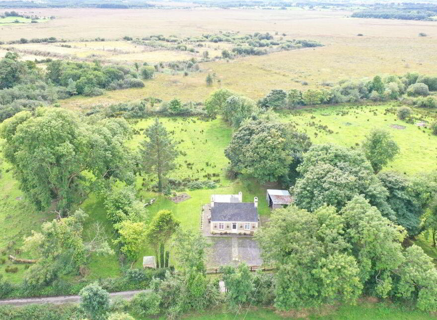 Taghnoose, Loughglynn, Loughglynn, F45W867