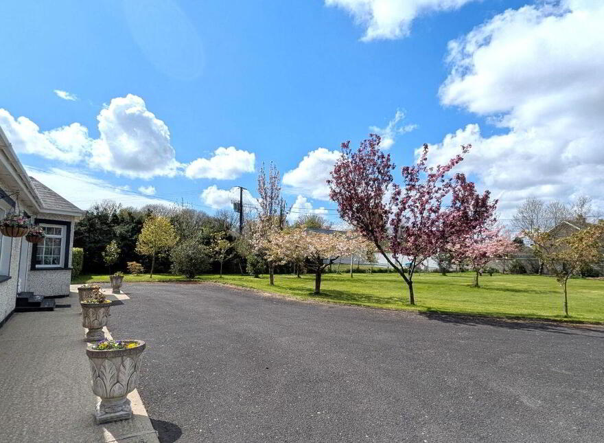 Mayfield, Saint Martin's Park, Ballycullane, Y34AK74