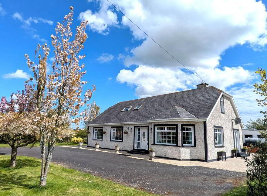Mayfield, Saint Martin's Park, Ballycullane, Y34AK74