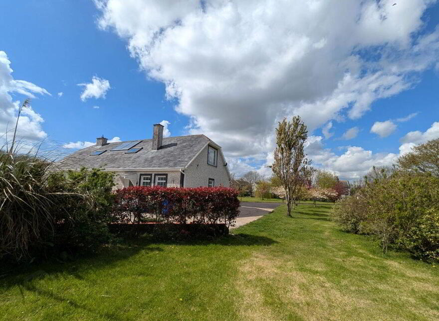 Mayfield, Saint Martin's Park, Ballycullane, Y34AK74