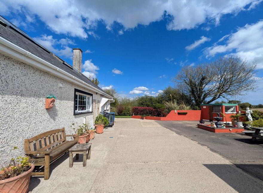 Mayfield, Saint Martin's Park, Ballycullane, Y34AK74