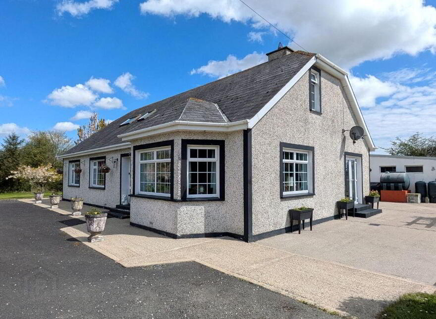 Mayfield, Saint Martin's Park, Ballycullane, Y34AK74