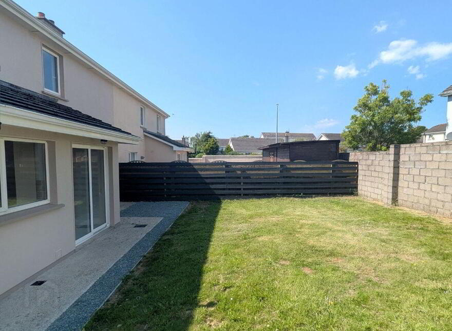 16 The Willows, Wellingtonbridge, Y35N660