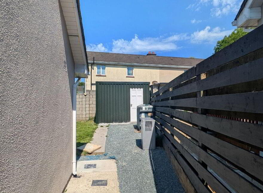 16 The Willows, Wellingtonbridge, Y35N660