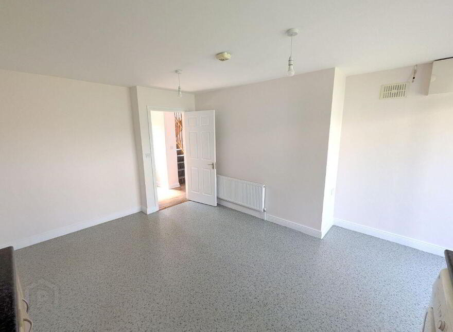 16 The Willows, Wellingtonbridge, Y35N660