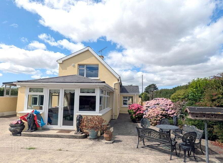 Rose Cottage, Rochestown, Ballymitty, Y35C9H3