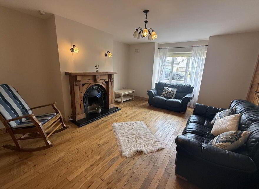 11 Woodfield Green, Newcastle West, V42WK80