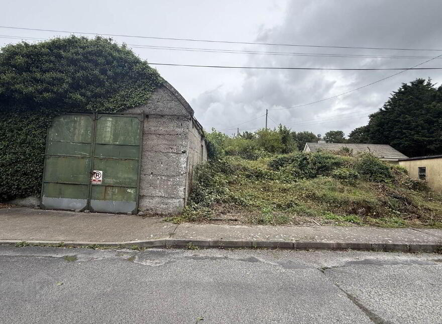 East, Square, Limerick, V94F24D