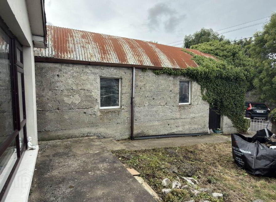 East, Square, Limerick, V94F24D