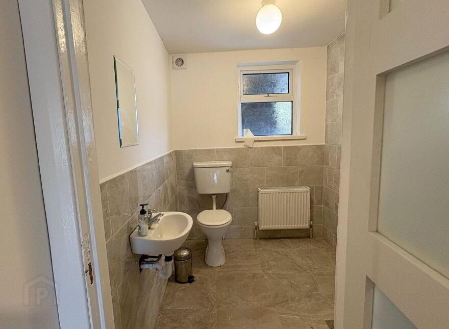 Cloonmore, Tarmonbarry, Tarmonbarry, N39KX98