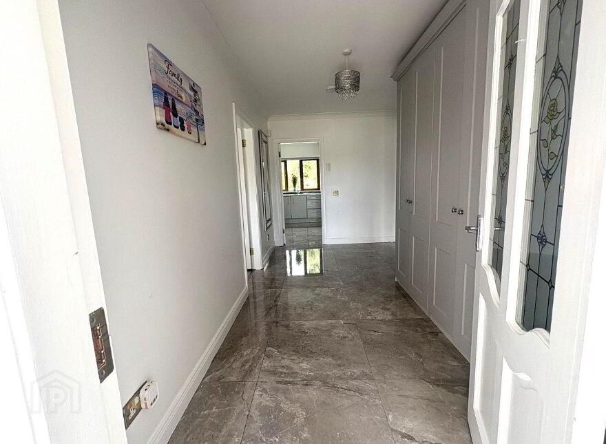 Tully Hall, Tully, Longford Town, N39VR70