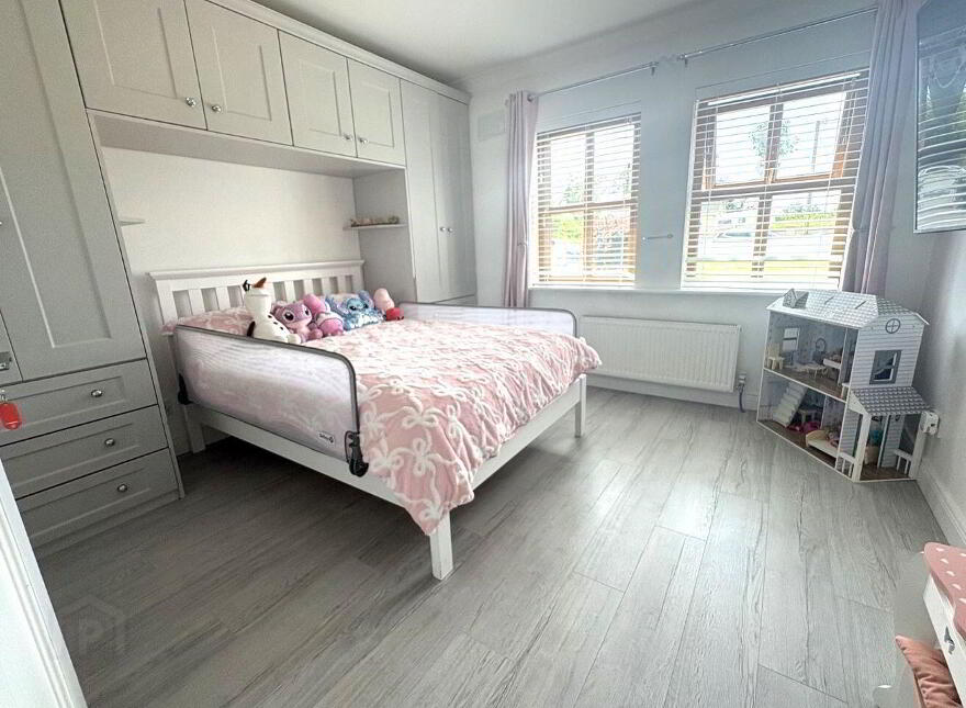 Tully Hall, Tully, Longford Town, N39VR70