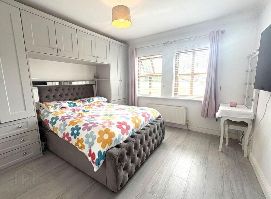 Tully Hall, Tully, Longford Town, N39VR70