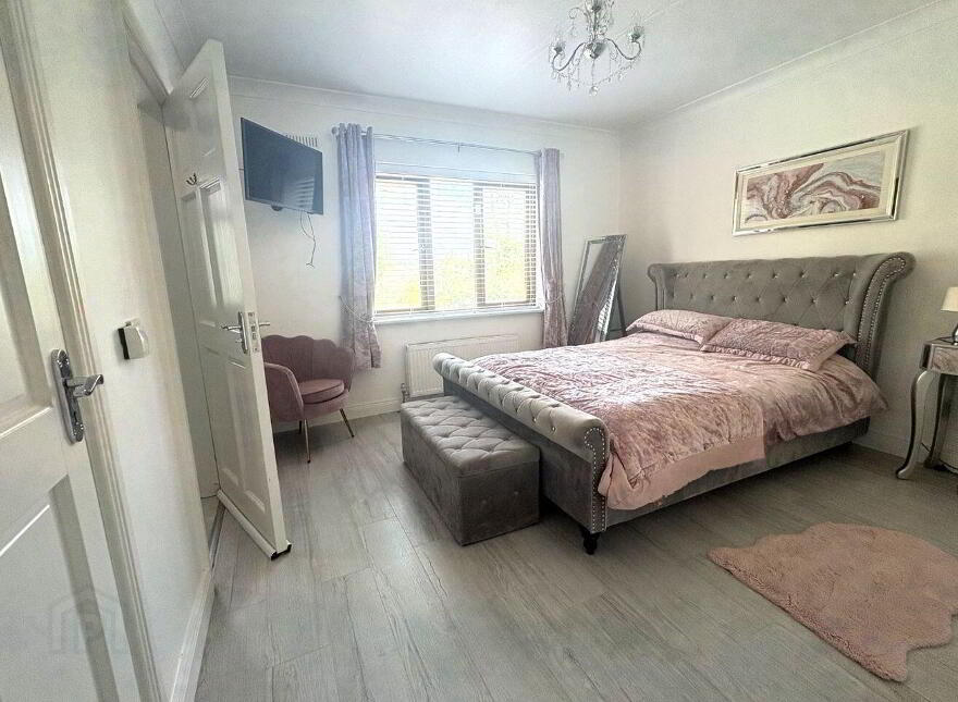 Tully Hall, Tully, Longford Town, N39VR70