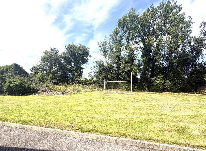 Tully Hall, Tully, Longford Town, N39VR70
